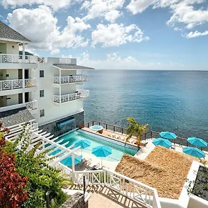 4* Hotel Young